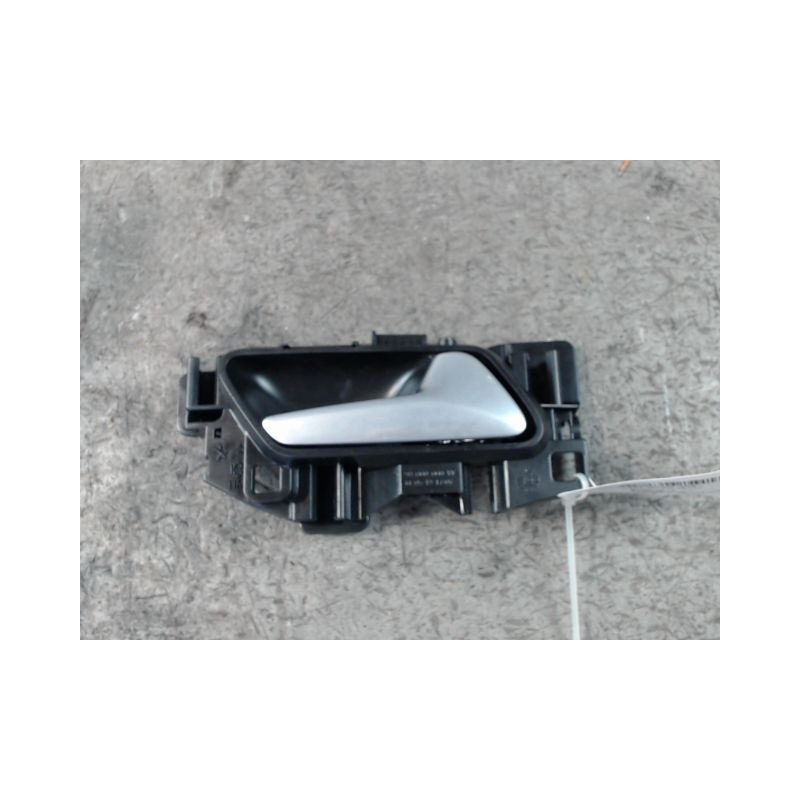 POIGNEE INTERIEURE PORTE AVANT DROIT PEUGEOT 308 2011-
