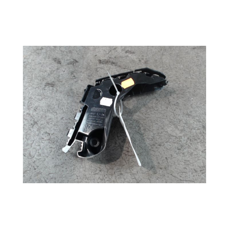 SUPPORT PARE-CHOC AVG VOLKSWAGEN T-CROSS