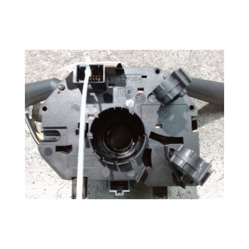 BLOC COMMODOS FIAT GRANDE PUNTO 2005-