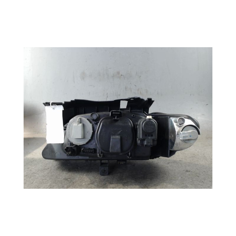 PHARE DROIT CITROEN XSARA -2000