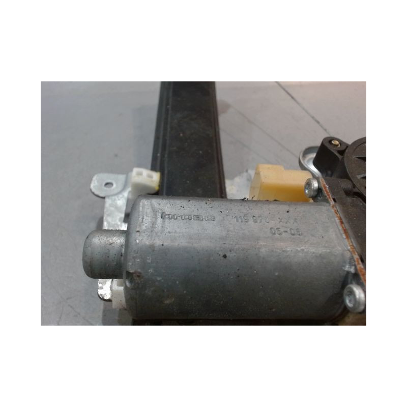 MECANISME+MOTEUR LEVE-GLACE ARRIERE DROIT VOLVO V70