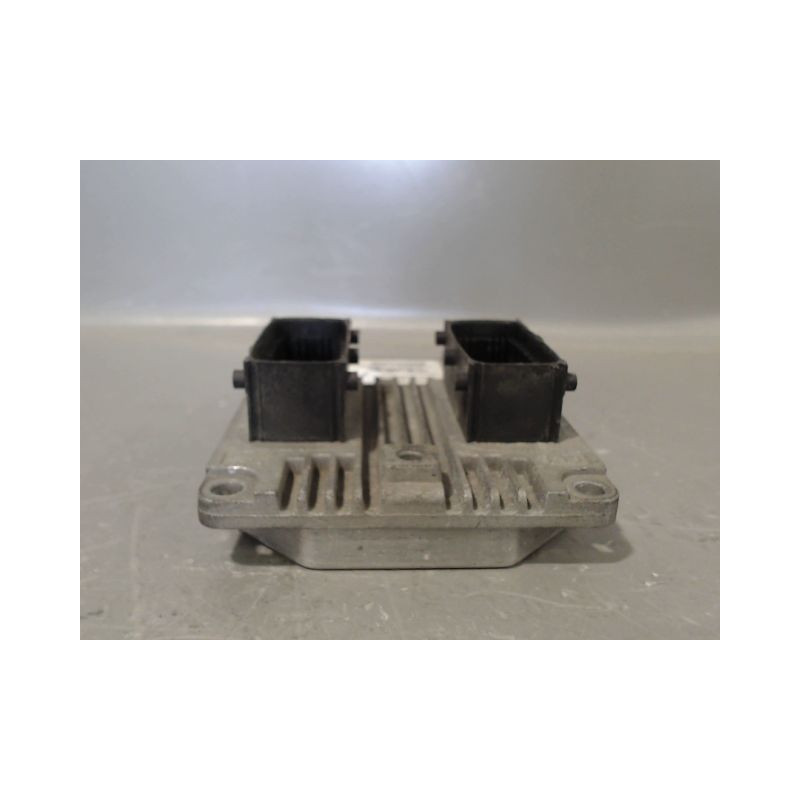 CALCULATEUR MOTEUR FIAT 500
