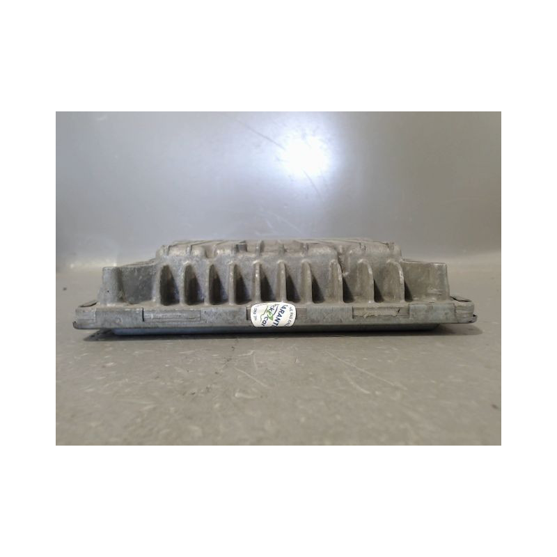 CALCULATEUR MOTEUR RENAULT MEGANE