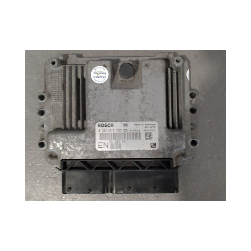 CALCULATEUR MOTEUR OPEL ZAFIRA
