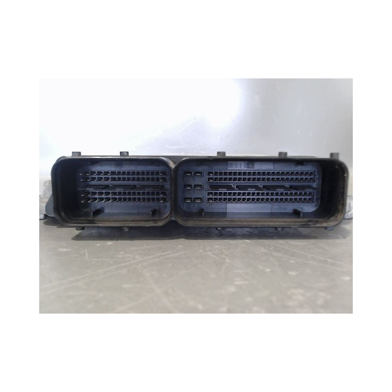 CALCULATEUR MOTEUR OPEL ZAFIRA