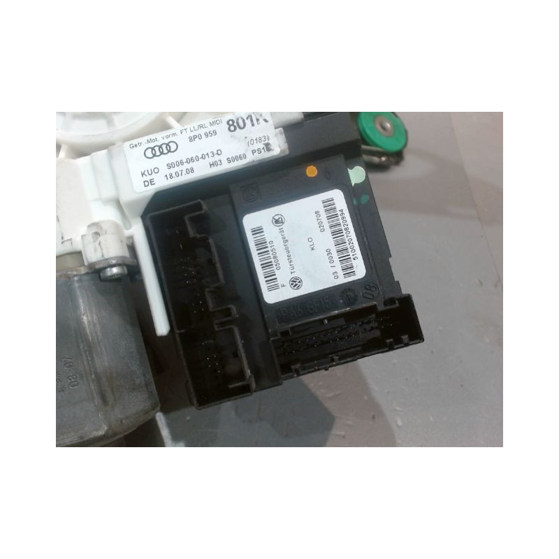 MECANISME+MOTEUR LEVE-GLACE AVANT GAUCHE AUDI A3