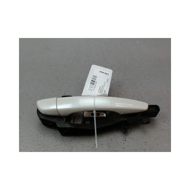 POIGNEE EXTERIEURE PORTE AVANT DROIT PEUGEOT 3008 2009-