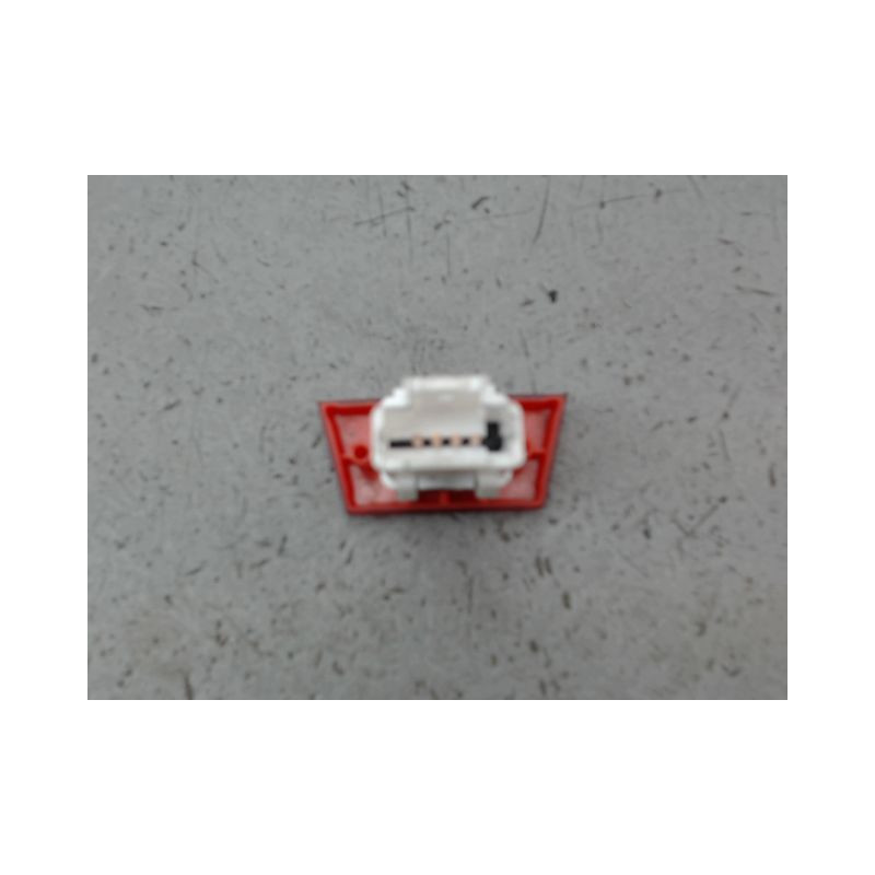 BOUTON DE WARNING PEUGEOT 107 Phase 3 2012-2014
