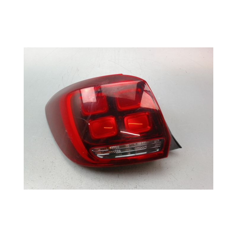 FEU ARRIERE GAUCHE  DACIA SANDERO II 2012-...