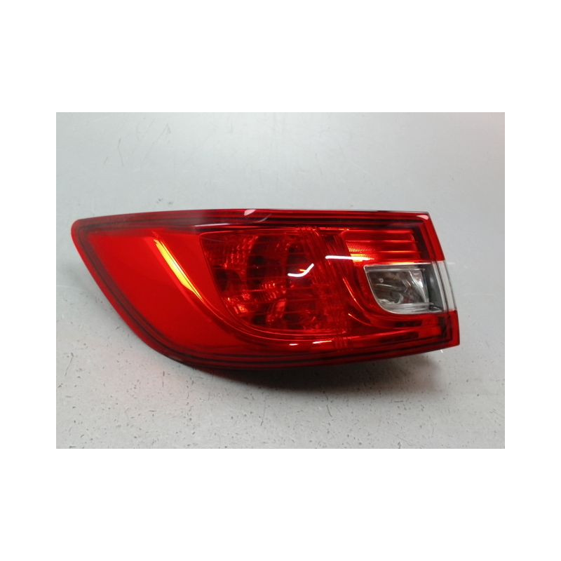 FEU ARRIERE GAUCHE  RENAULT CLIO IV Phase 1 2012-...