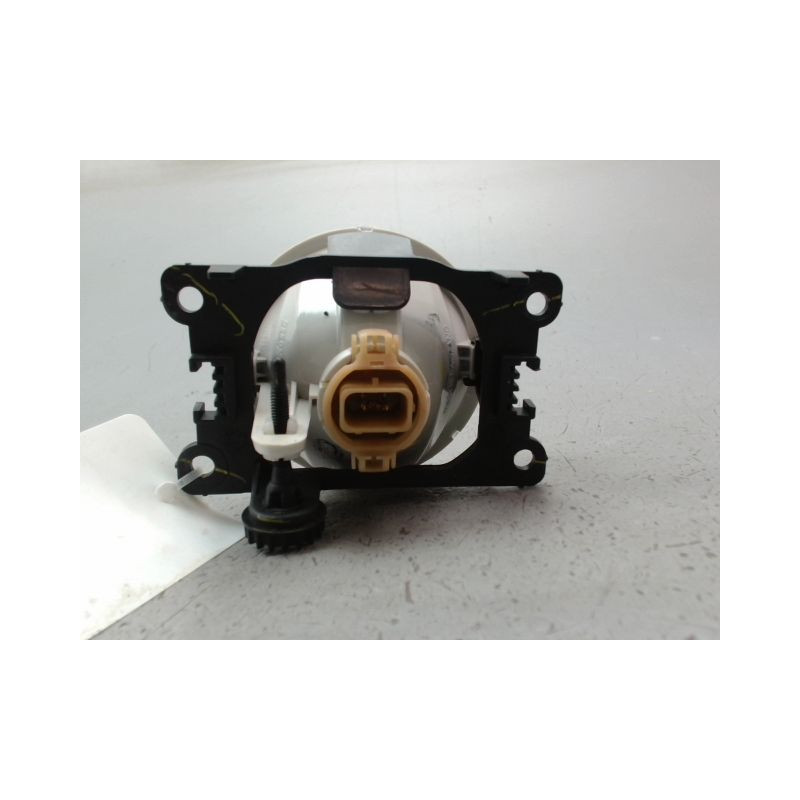 PHARE ANTIBROUILLARD AVANT GAUCHE PEUGEOT 208 2012-...