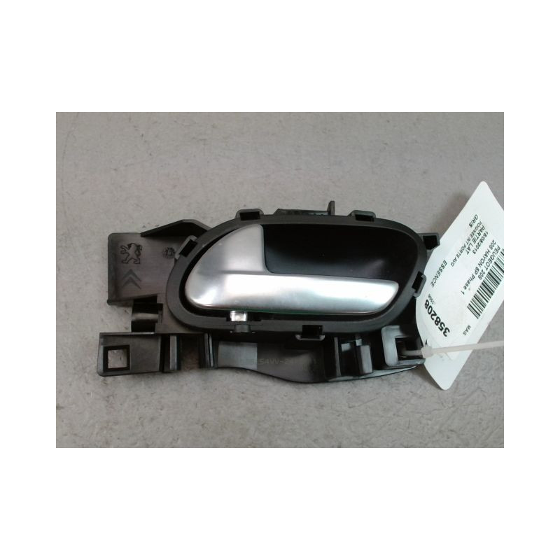 POIGNEE INTERIEURE PORTE AVANT GAUCHE PEUGEOT 208 Phase 1 2012-...