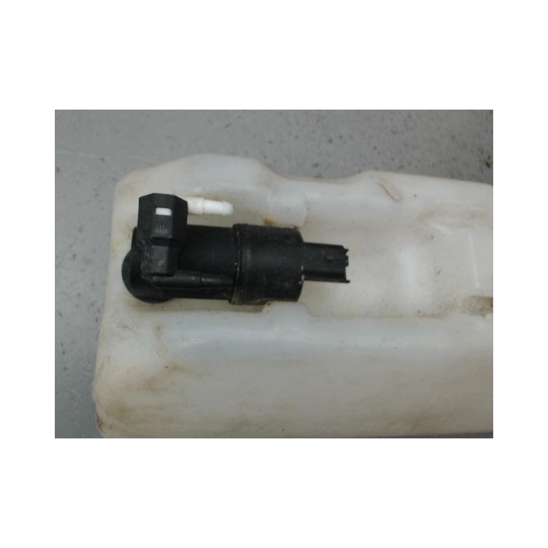 RESERVOIR LAVE-GLACE AVANT RENAULT ZOE