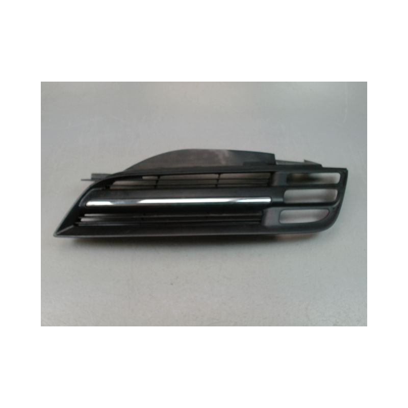 GRILLE CALANDRE GAUCHE NISSAN MICRA III Phase 1 2003-2005