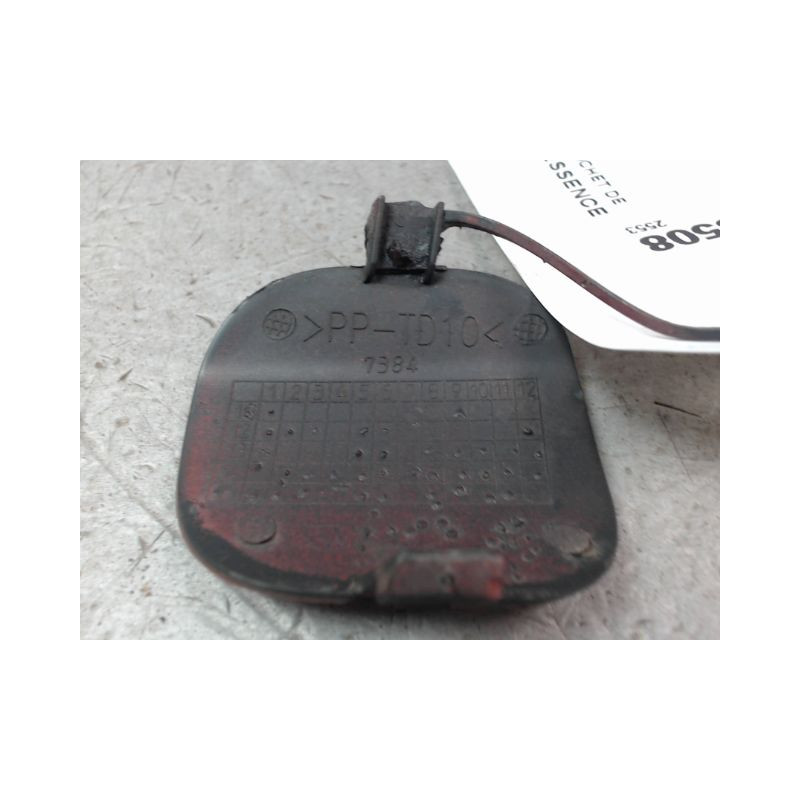 OBTURATEUR COUVRE CROCHET DE BOUCLIER AR FIAT PANDA 2003-