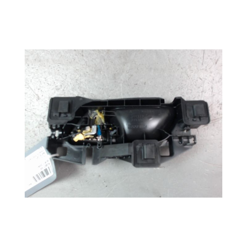 POIGNEE INTERIEURE PORTE AVANT DROIT PEUGEOT 308 2009-