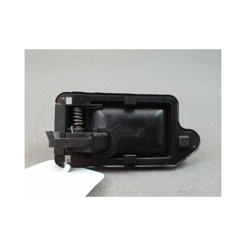 POIGNEE INTERIEURE PORTE ARRIERE DROIT CITROEN AX Phase 2 1991-1998