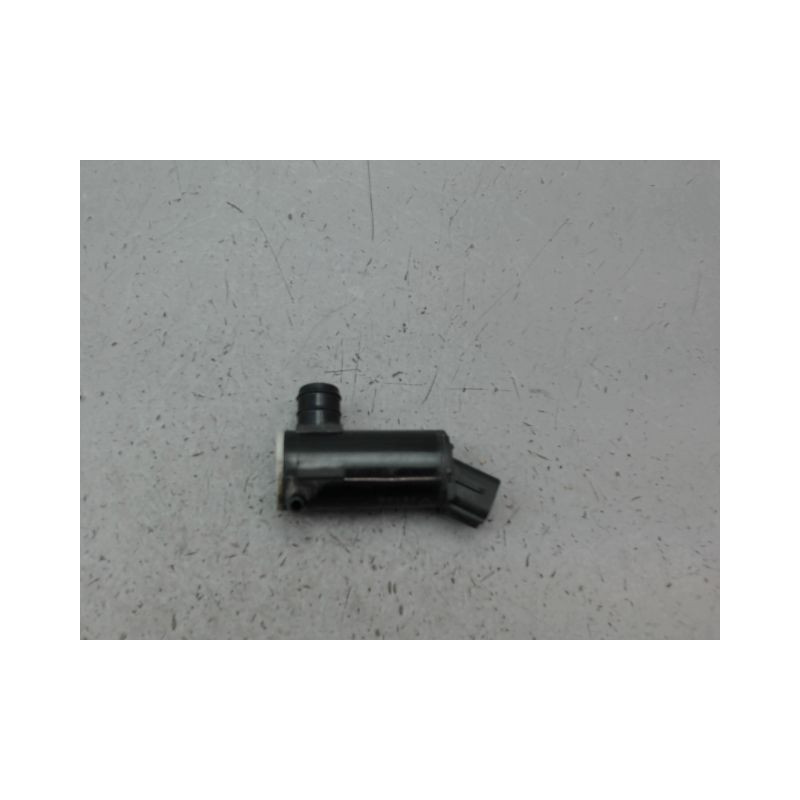 POMPE LAVE-GLACE AVANT KIA SPORTAGE BREAK III PHASE 1 2010-2014