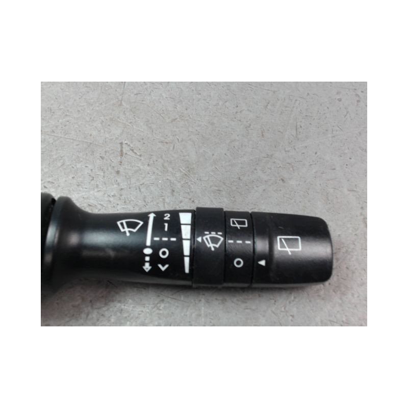 COMMANDE ESSUIE GLACE KIA SPORTAGE BREAK III PHASE 1 2010-2014