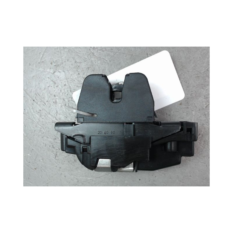 SERRURE HAYON  PEUGEOT 207 2006-2013