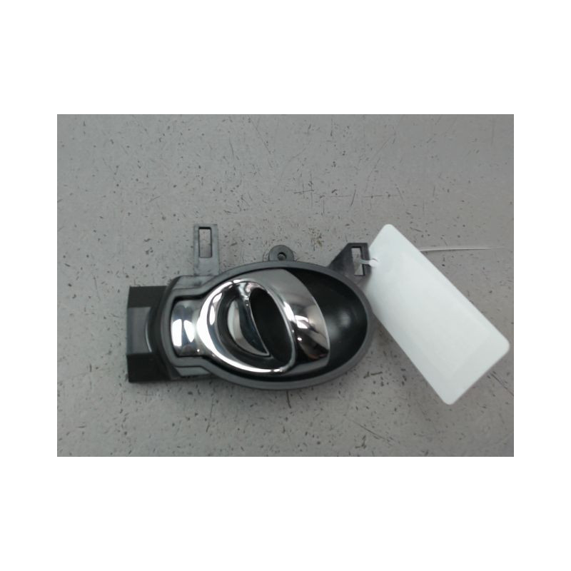 POIGNEE INTERIEURE PORTE AVANT DROIT NISSAN JUKE Phase 2 2014-...
