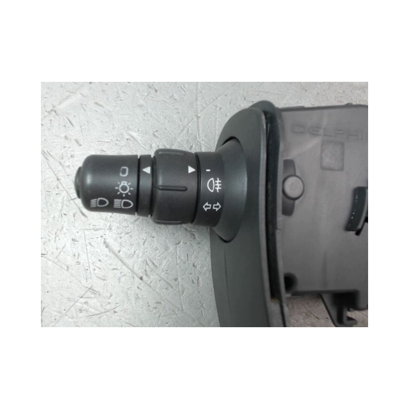 COMMANDE ECLAIRAGE RENAULT KANGOO EXPRESS II Phase 2 2013-...