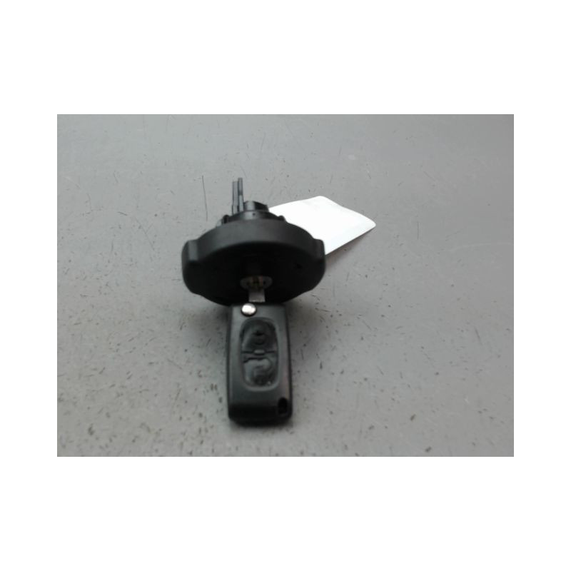 BOUCHON RESERVOIR A CARBURANT PEUGEOT 3008 BREAK I Phase 1 2009-2013