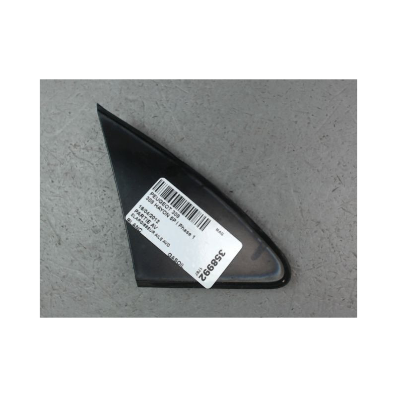 ELARGISSEUR AILE AVANT DROIT PEUGEOT 308 I Phase 1 2007-2011