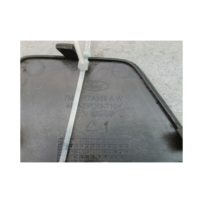 OBTURATEUR COUVRE CROCHET DE BOUCLIER AV FORD CMAX MONOSP. I Phase 2 2007-2010