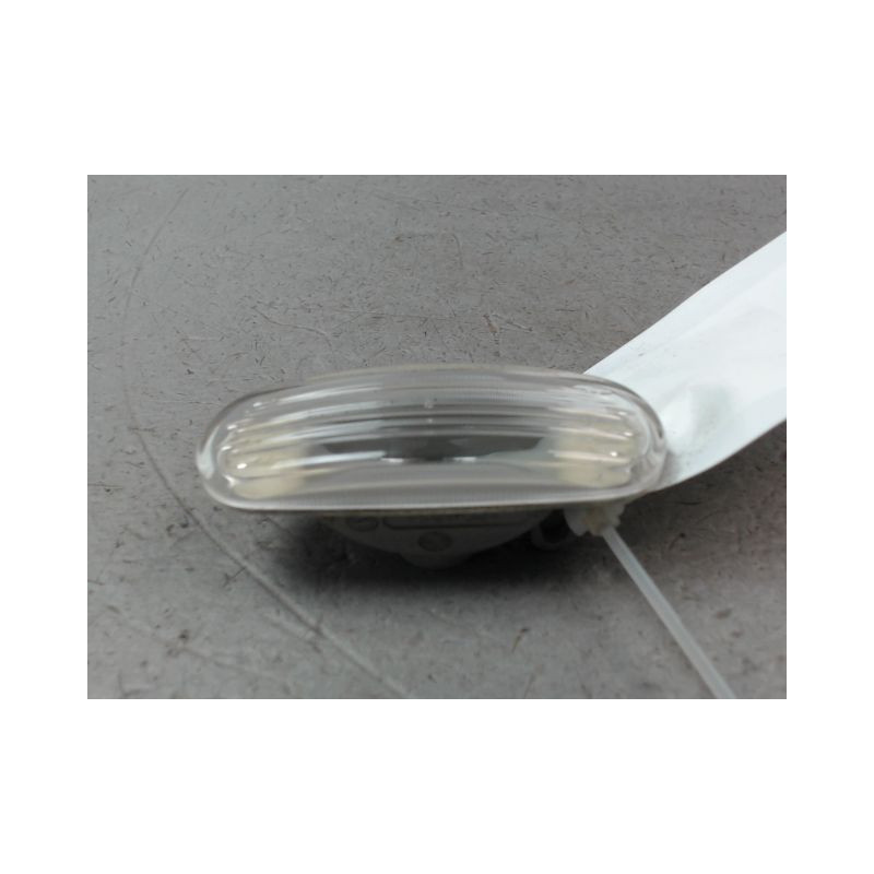REPETITEUR AILE DROIT FIAT PANDA II 2003-2012