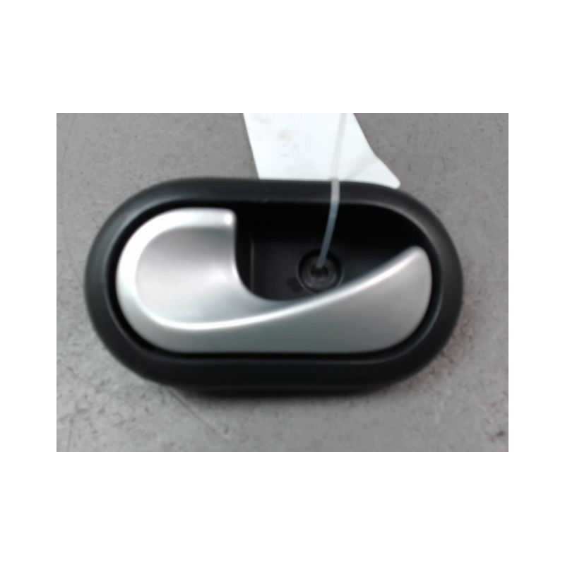 POIGNEE INTERIEURE PORTE ARRIERE GAUCHE DACIA SANDERO I 2008-2012