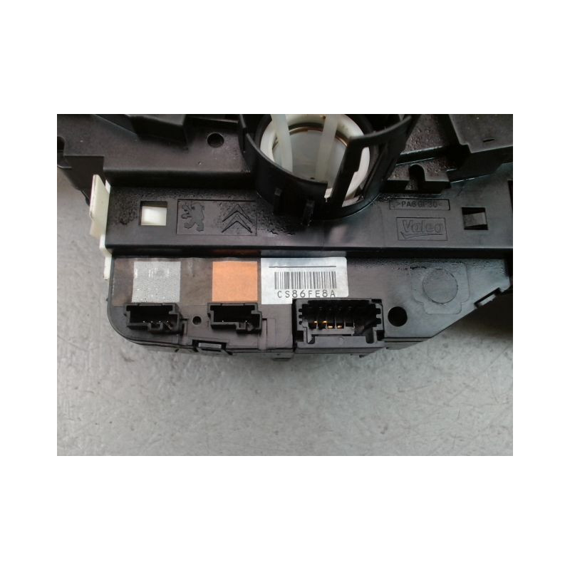 BLOC COMMODOS PEUGEOT 208 Phase 1 2012-...