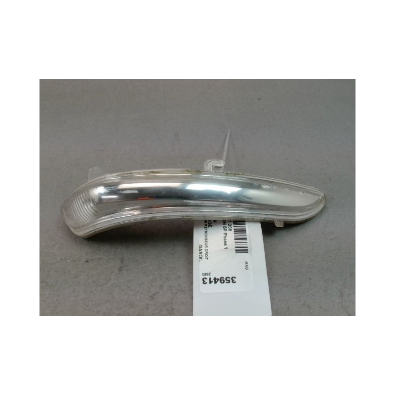 REPETITEUR RETROVISEUR DROIT PEUGEOT 208 Phase 1 2012-...