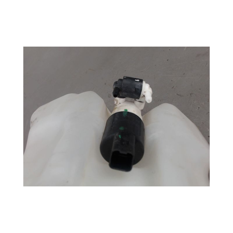 RESERVOIR LAVE-GLACE AVANT RENAULT MEGANE