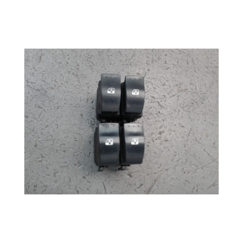 COMMANDE LEVE-GLACE PORTE AVG RENAULT MEGANE
