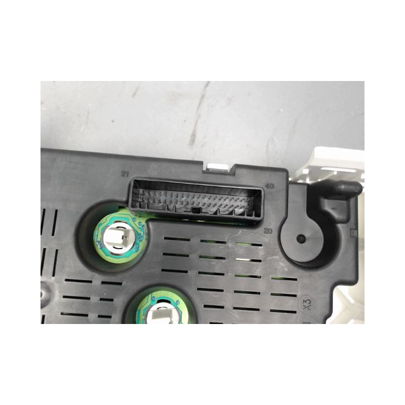 BLOC COMPTEURS RENAULT MODUS