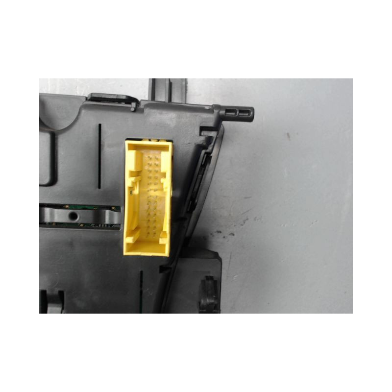 BLOC COMPTEURS CITROEN C4