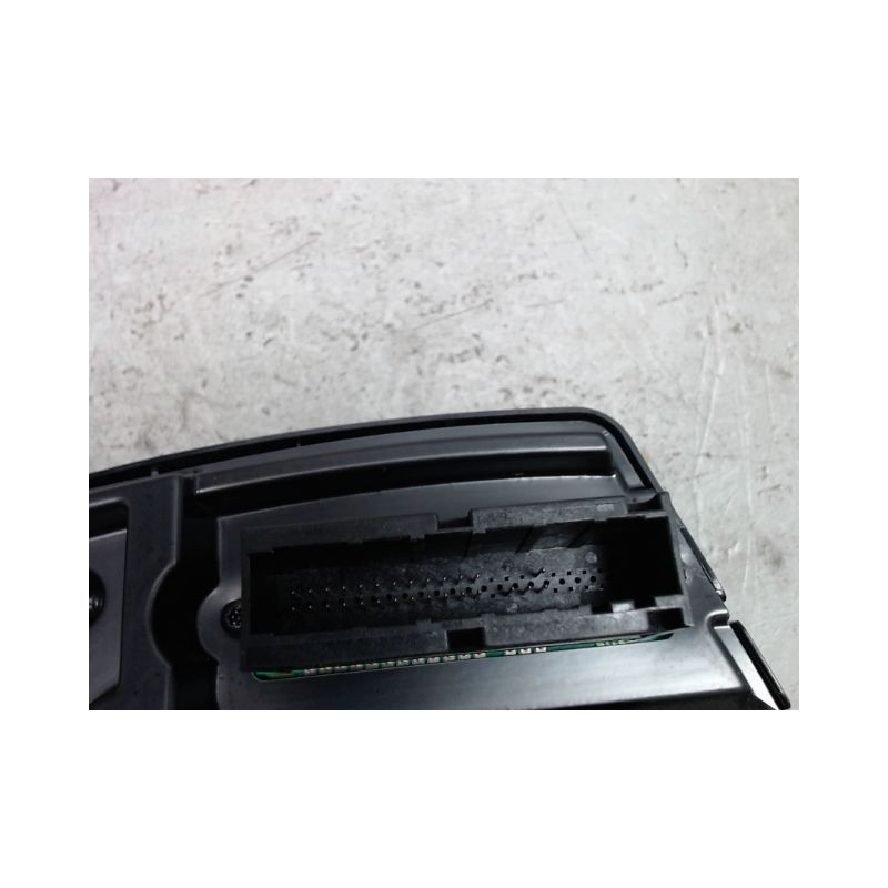 BLOC COMPTEURS OPEL ZAFIRA
