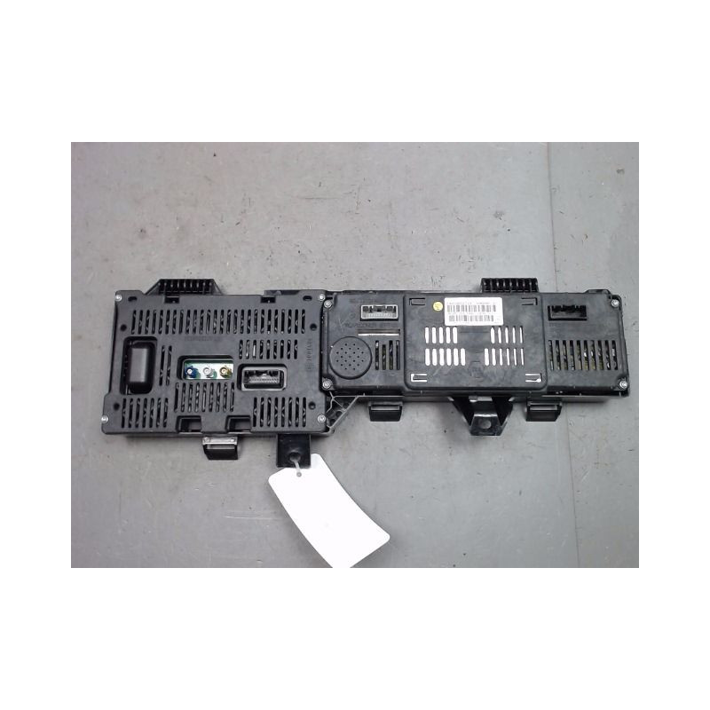 BLOC COMPTEURS RENAULT MEGANE