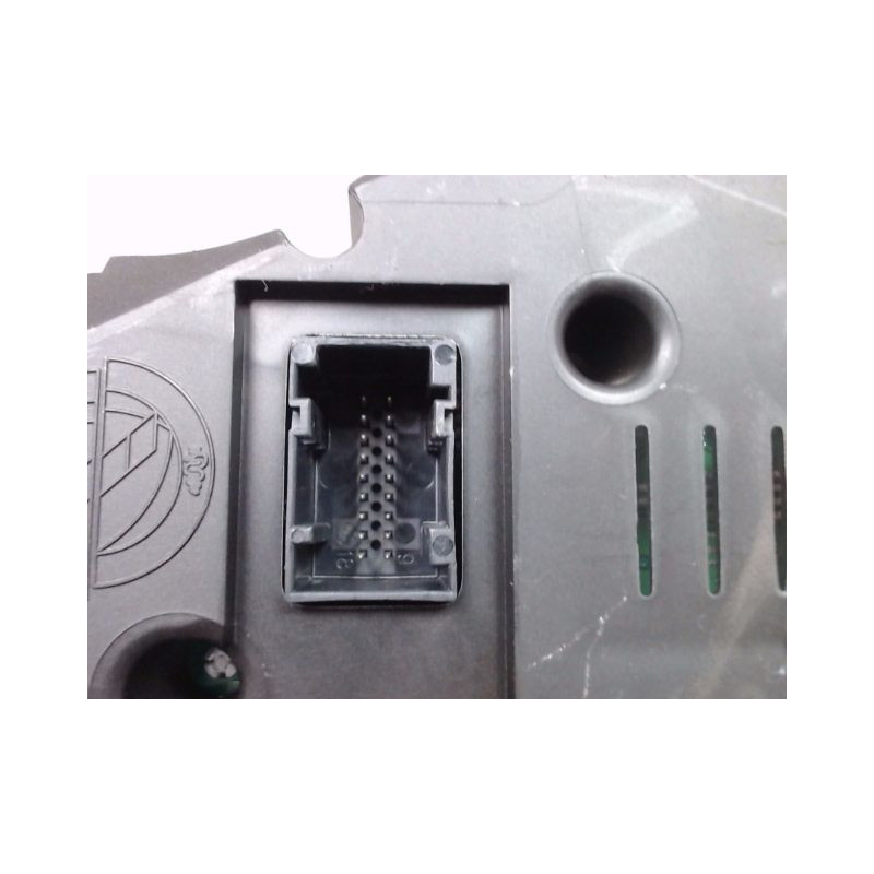 BLOC COMPTEURS ALFA ROMEO 147 2004-