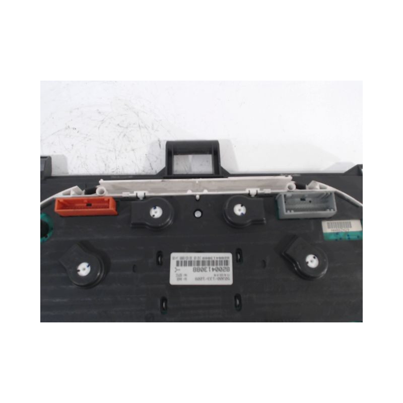 BLOC COMPTEURS RENAULT VELSATIS 2005-