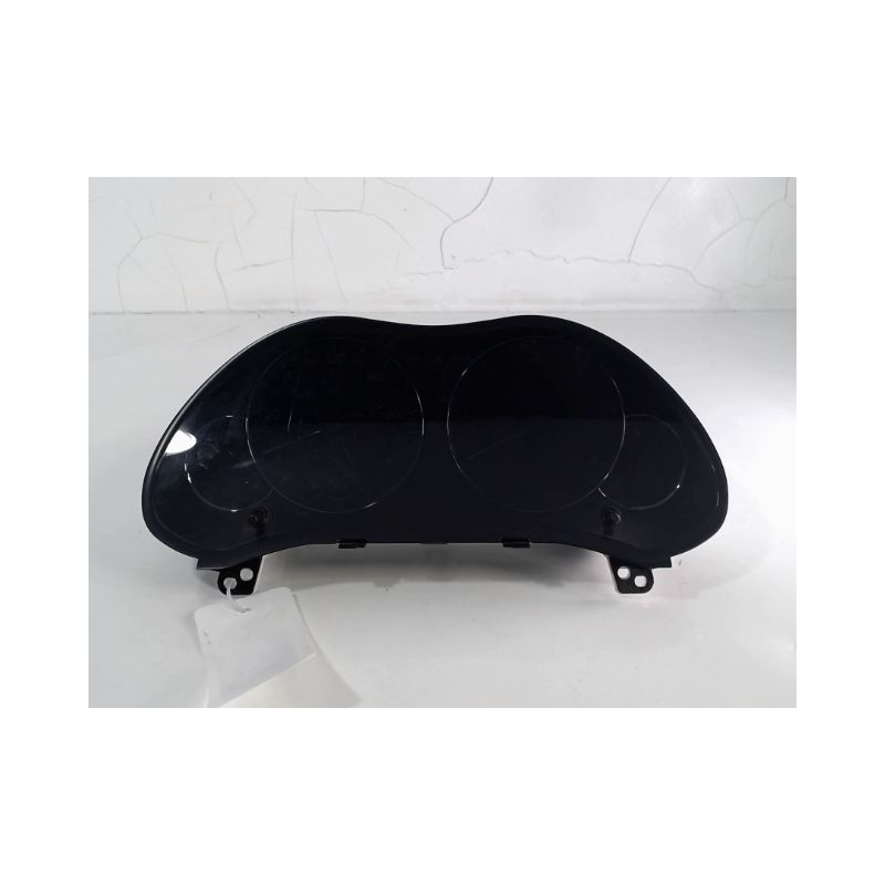 BLOC COMPTEURS TOYOTA AVENSIS 2003-
