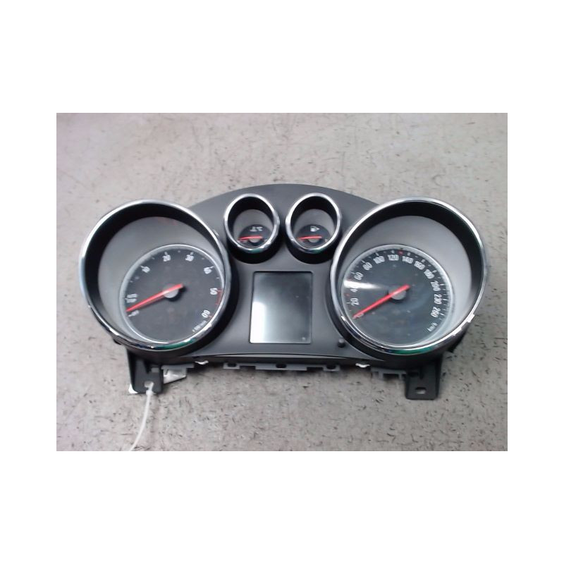 BLOC COMPTEURS OPEL ZAFIRA