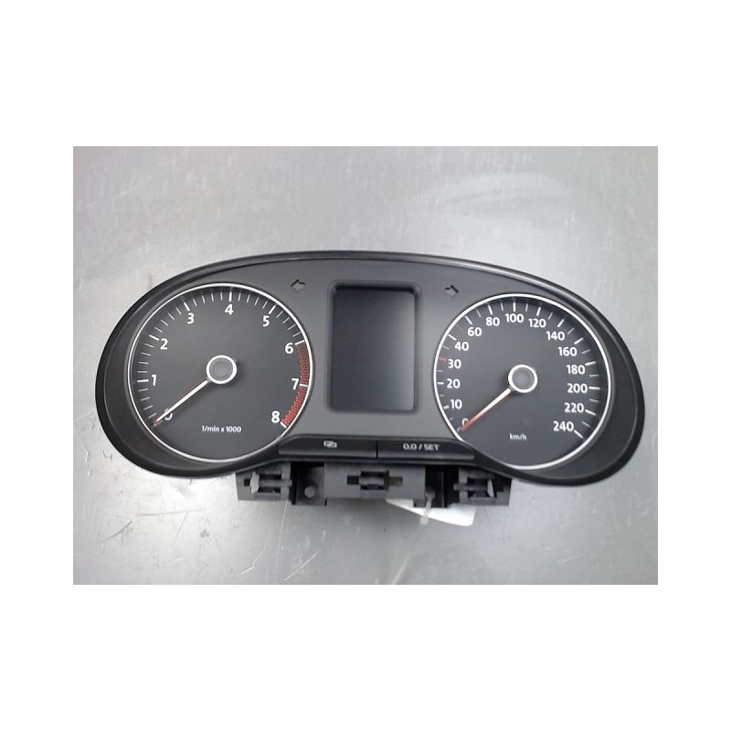 BLOC COMPTEURS VOLKSWAGEN POLO