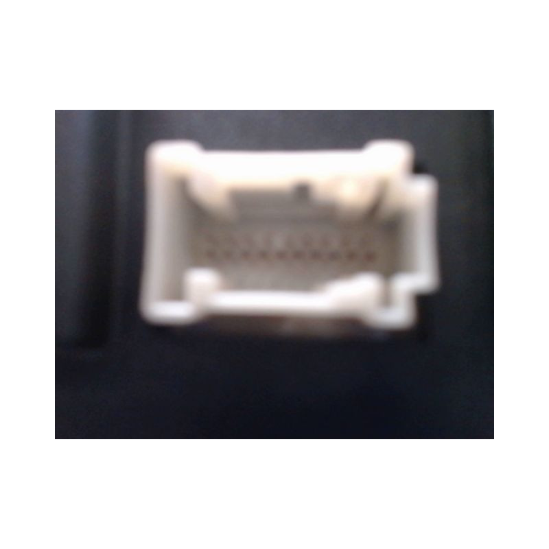 BLOC COMPTEURS MERCEDES CLASSE C 2000-