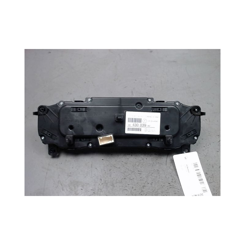 BLOC COMPTEURS PEUGEOT 208