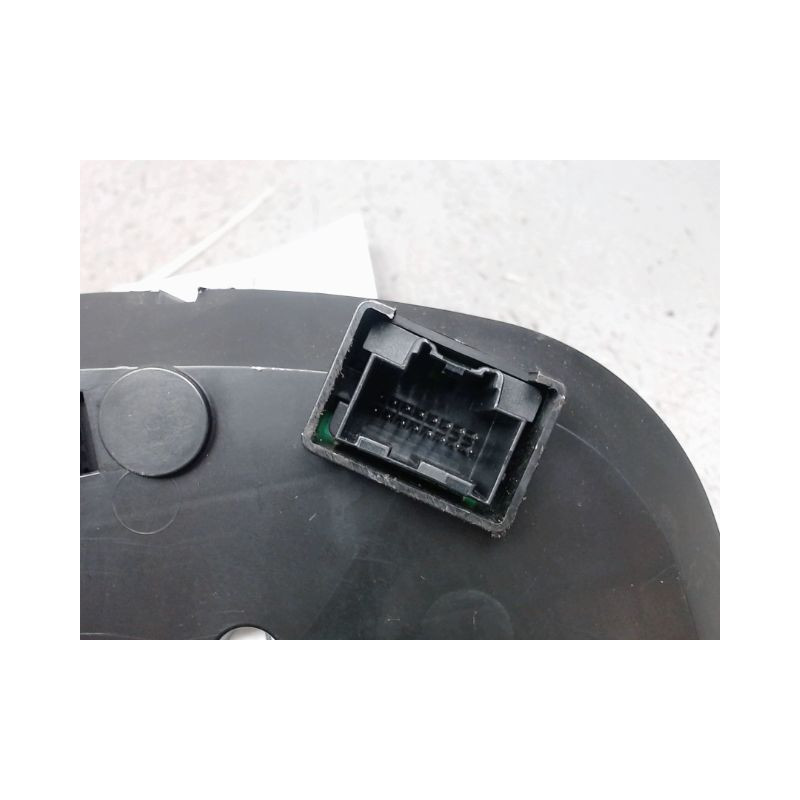 BLOC COMPTEURS CHEVROLET CAPTIVA