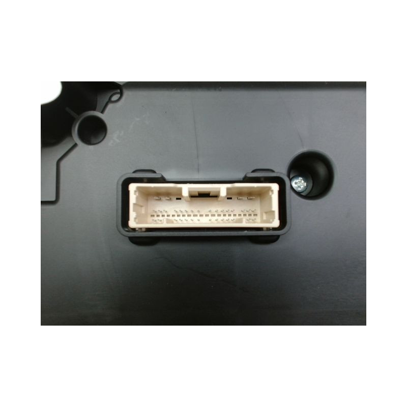 BLOC COMPTEURS TOYOTA YARIS CRO