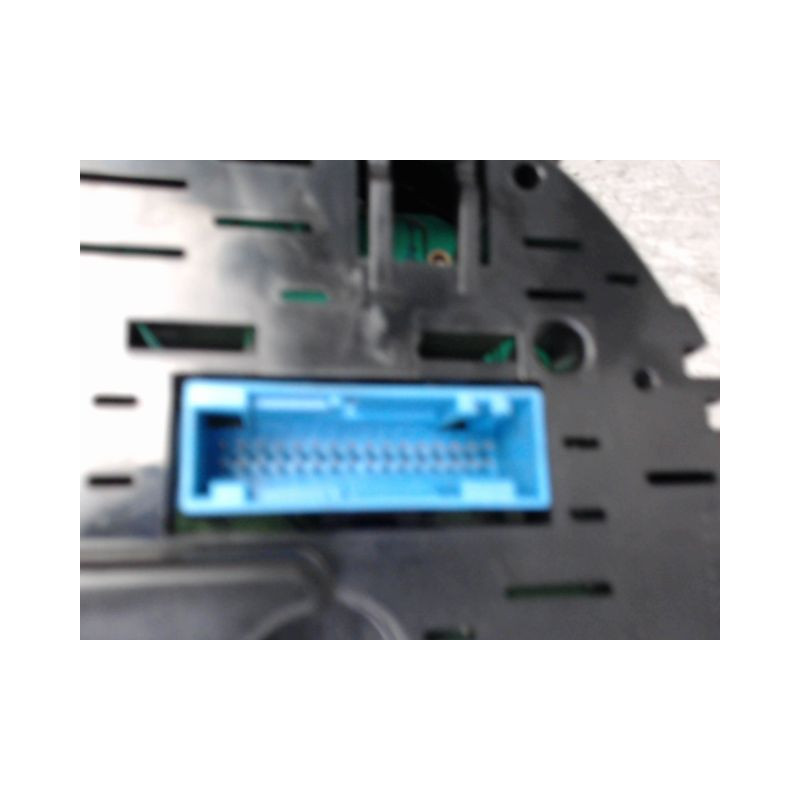 BLOC COMPTEURS AUDI A3 2003-