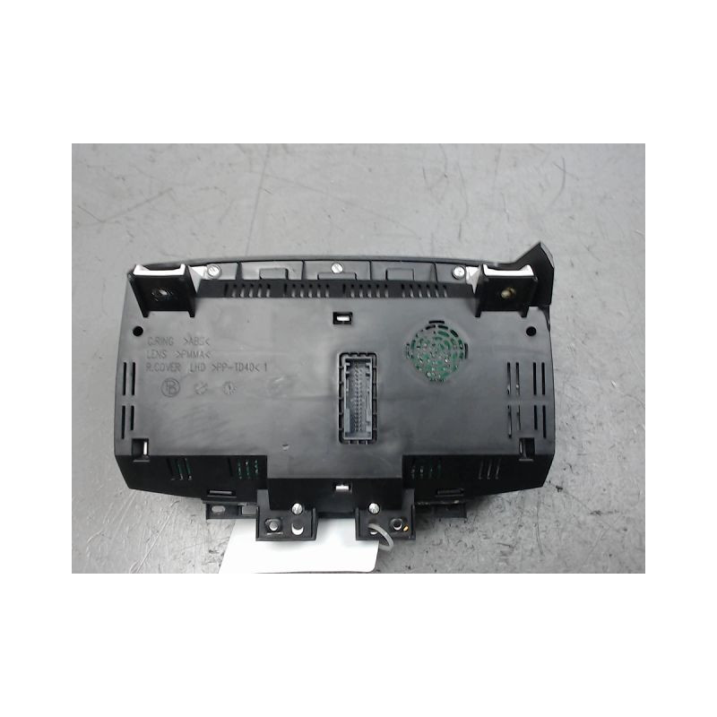 BLOC COMPTEURS CHEVROLET TRAX